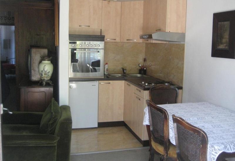 Apartments Colic Херцег-Нови Номер фото